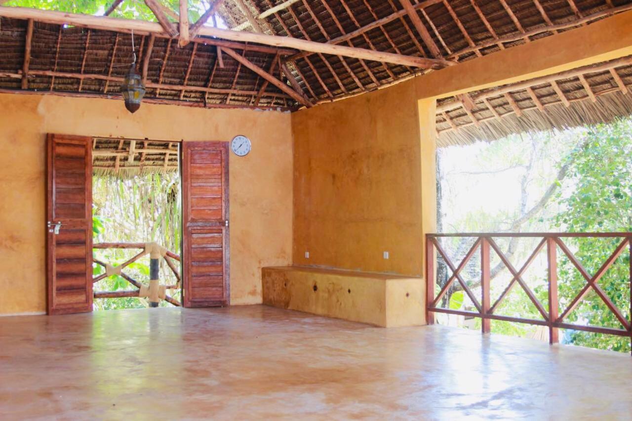 Casa Umoja Casa de hóspedes 3*
